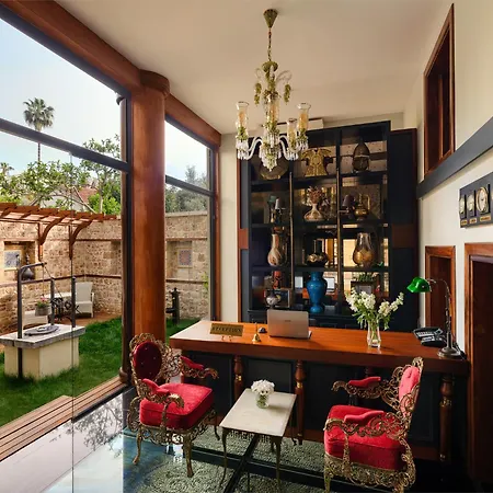 1207 Special Class Hotel 3*