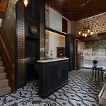 1207 Special Class Hotel 3*