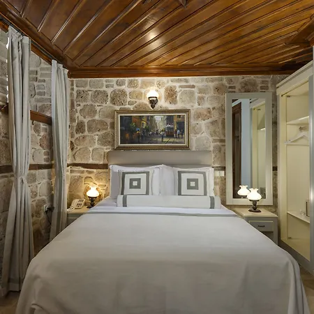 1207 Special Class Hotel 3*